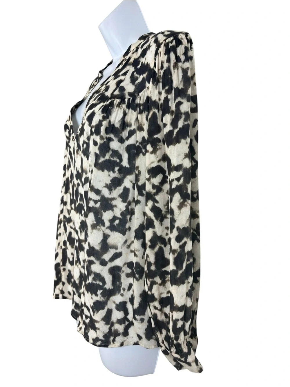 Rails Fable Blurred Cheetah Print Blouse  V neck Balloon Sleeve Top SzS Office - Picture 5 of 15